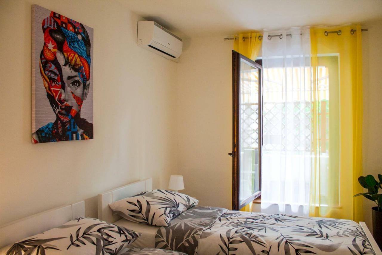 Apartment Kaya Póla Kültér fotó